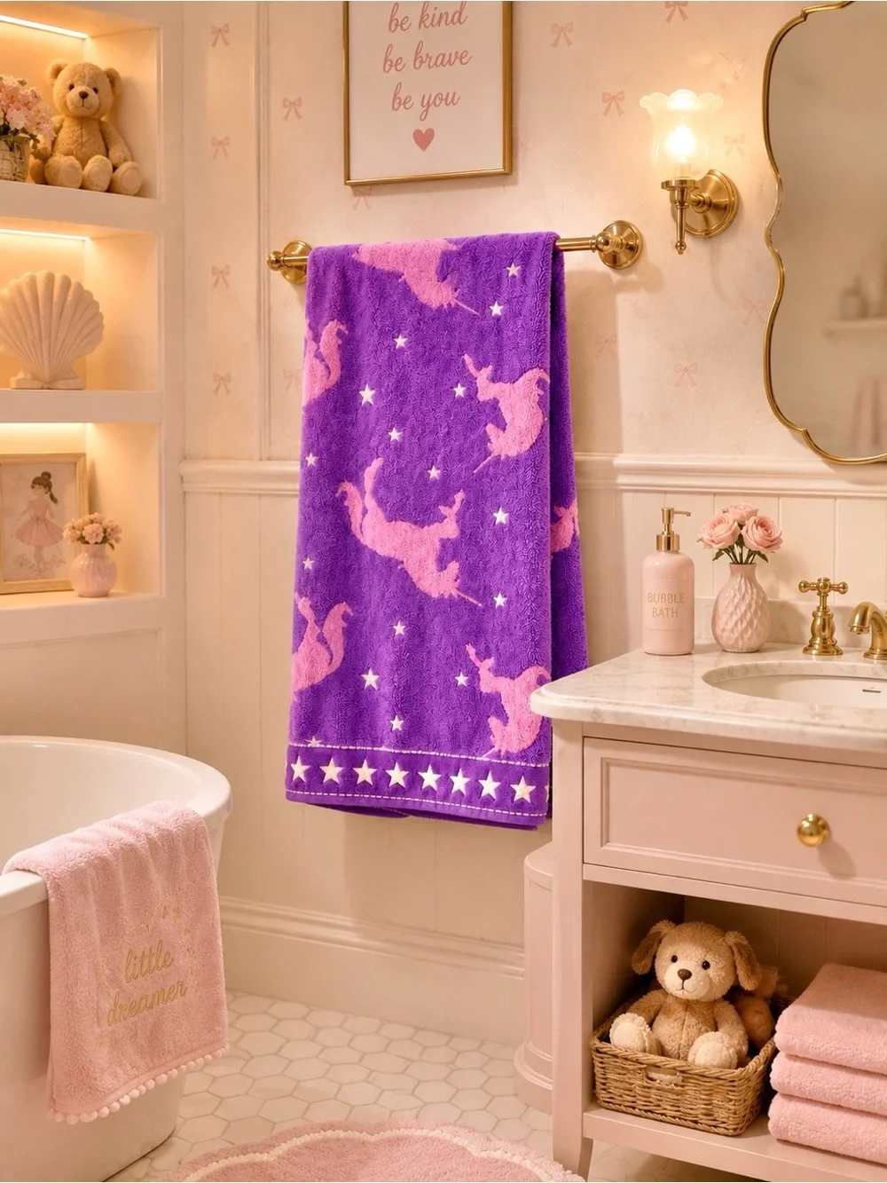 UNICORN BATH TOWEL